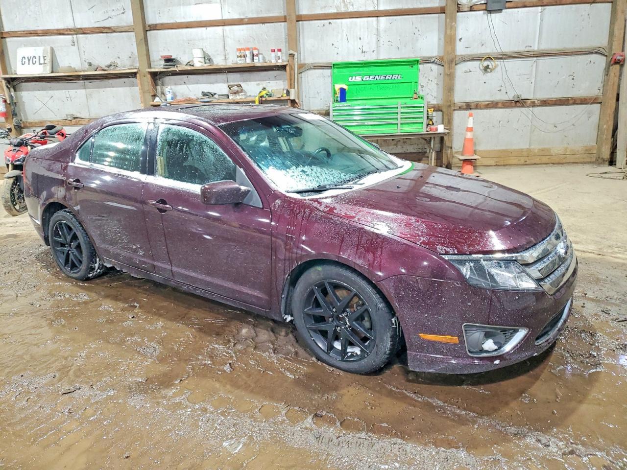 2011 FORD FUSION