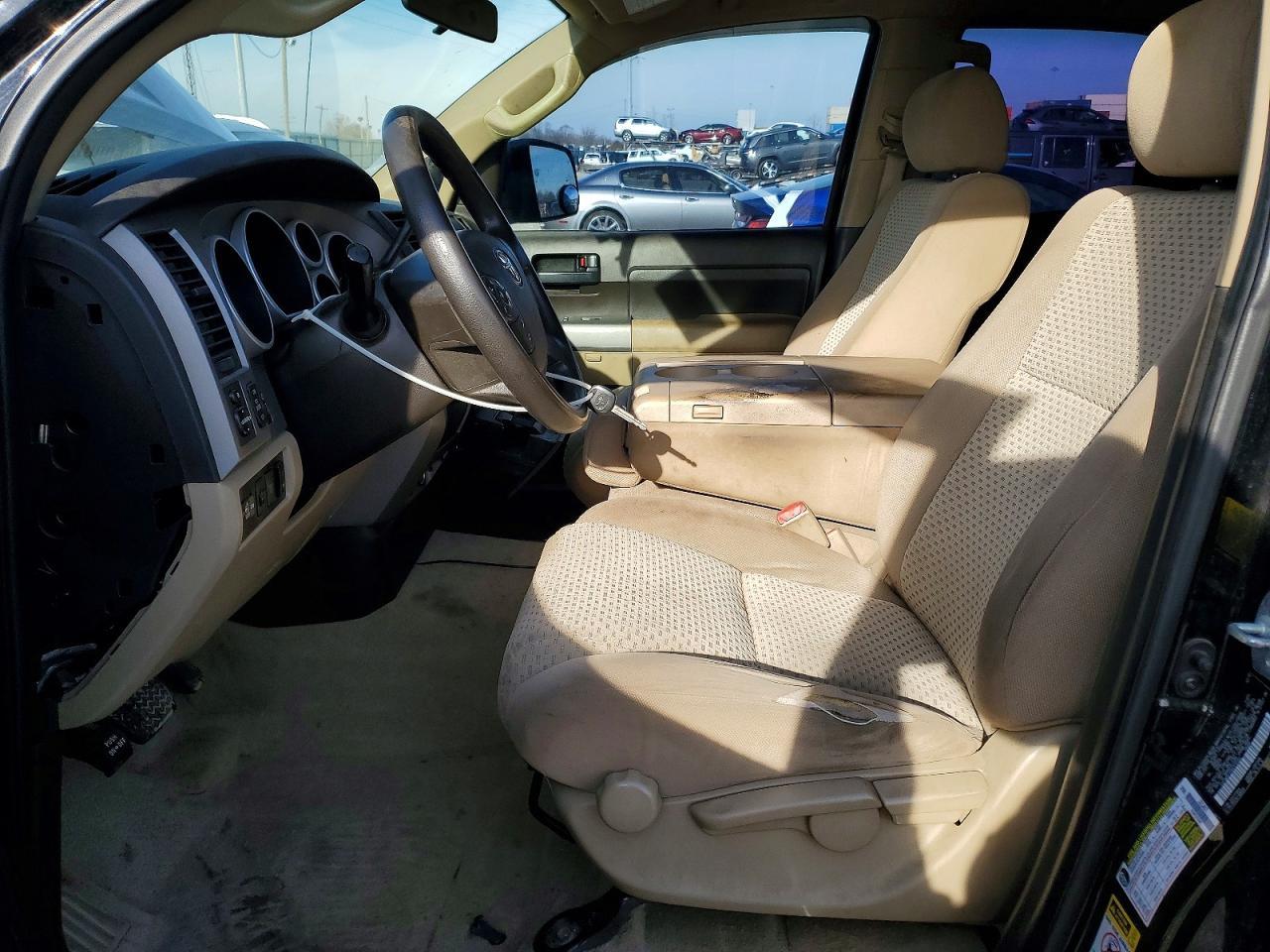 2011 TOYOTA TUNDRA