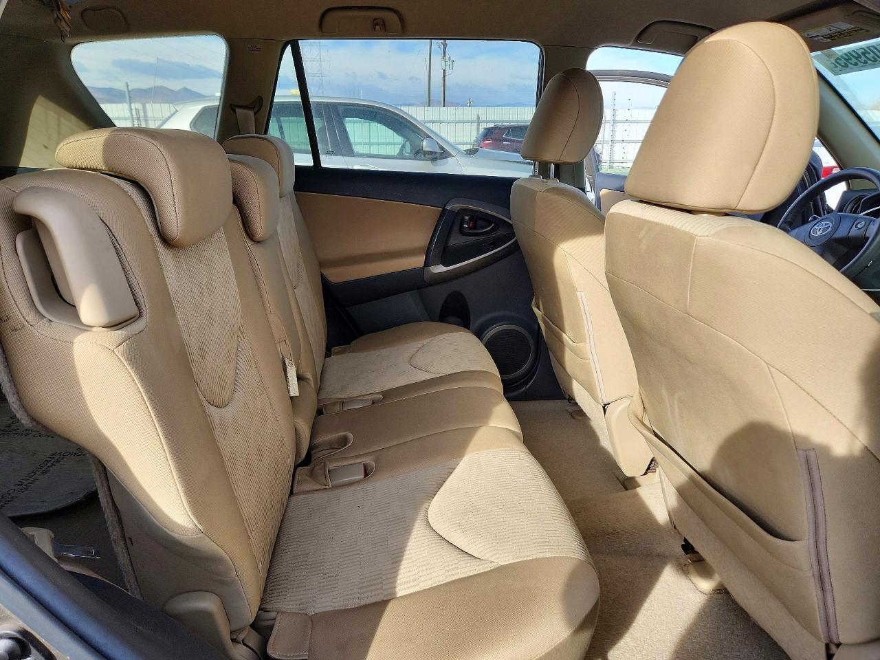 2010 TOYOTA RAV4