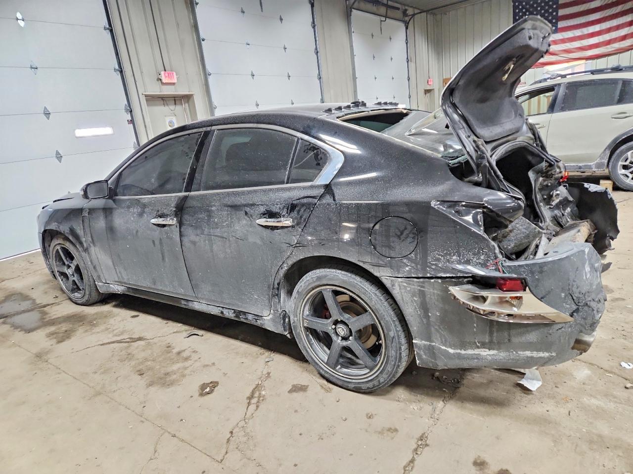 2014 NISSAN Maxima