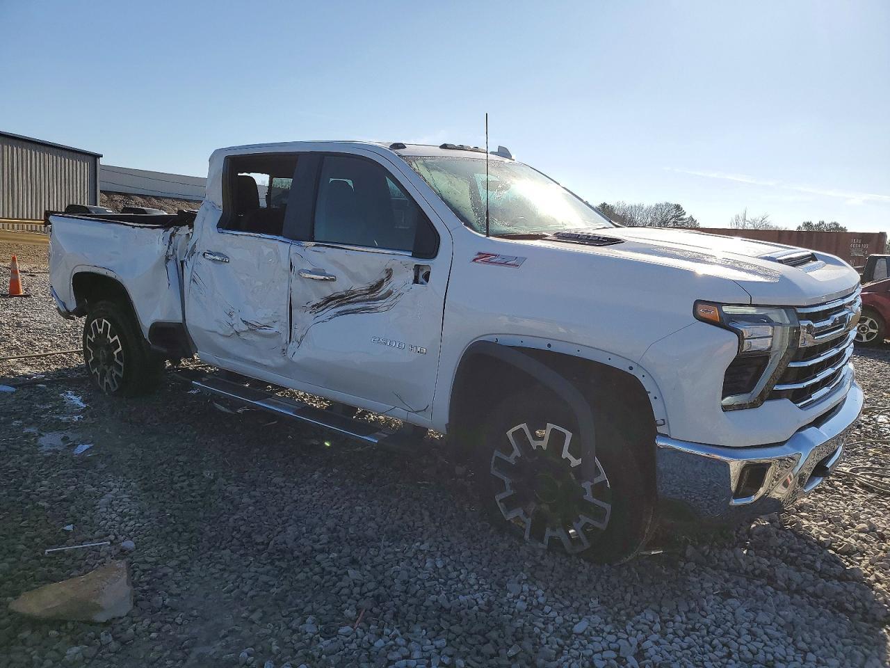 2025 CHEVROLET Silverado