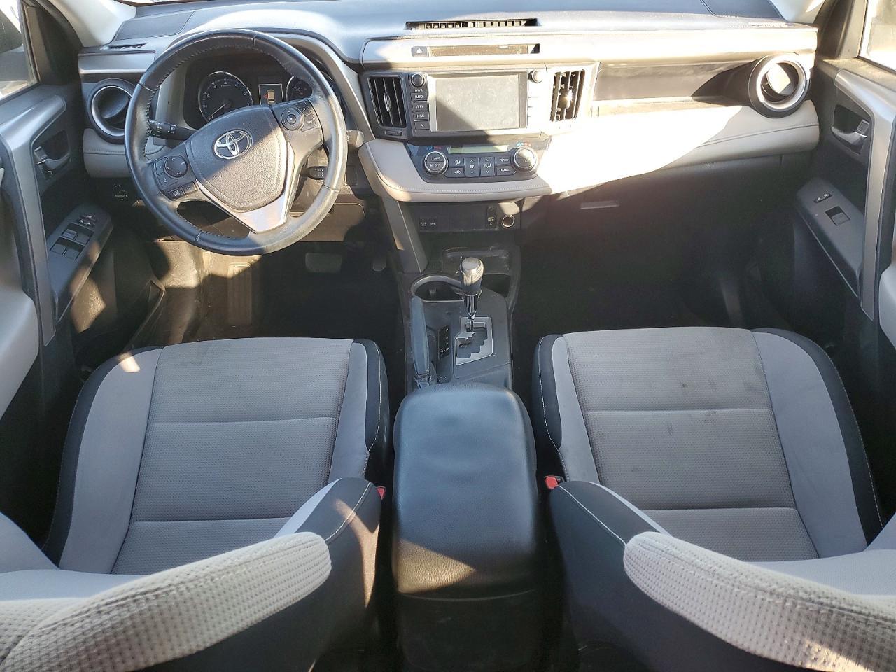 2016 TOYOTA RAV4