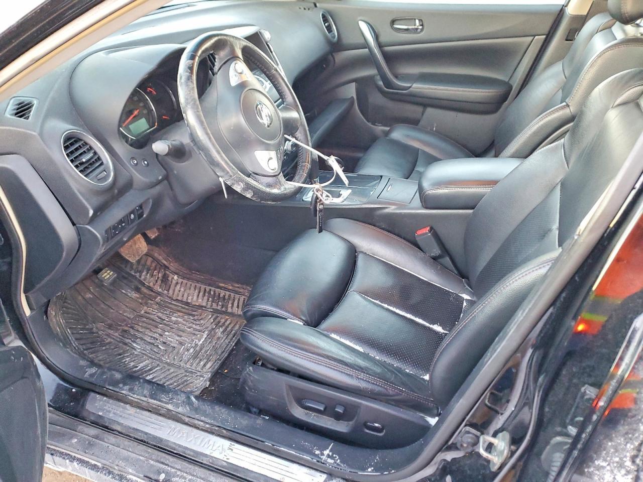 2014 NISSAN Maxima