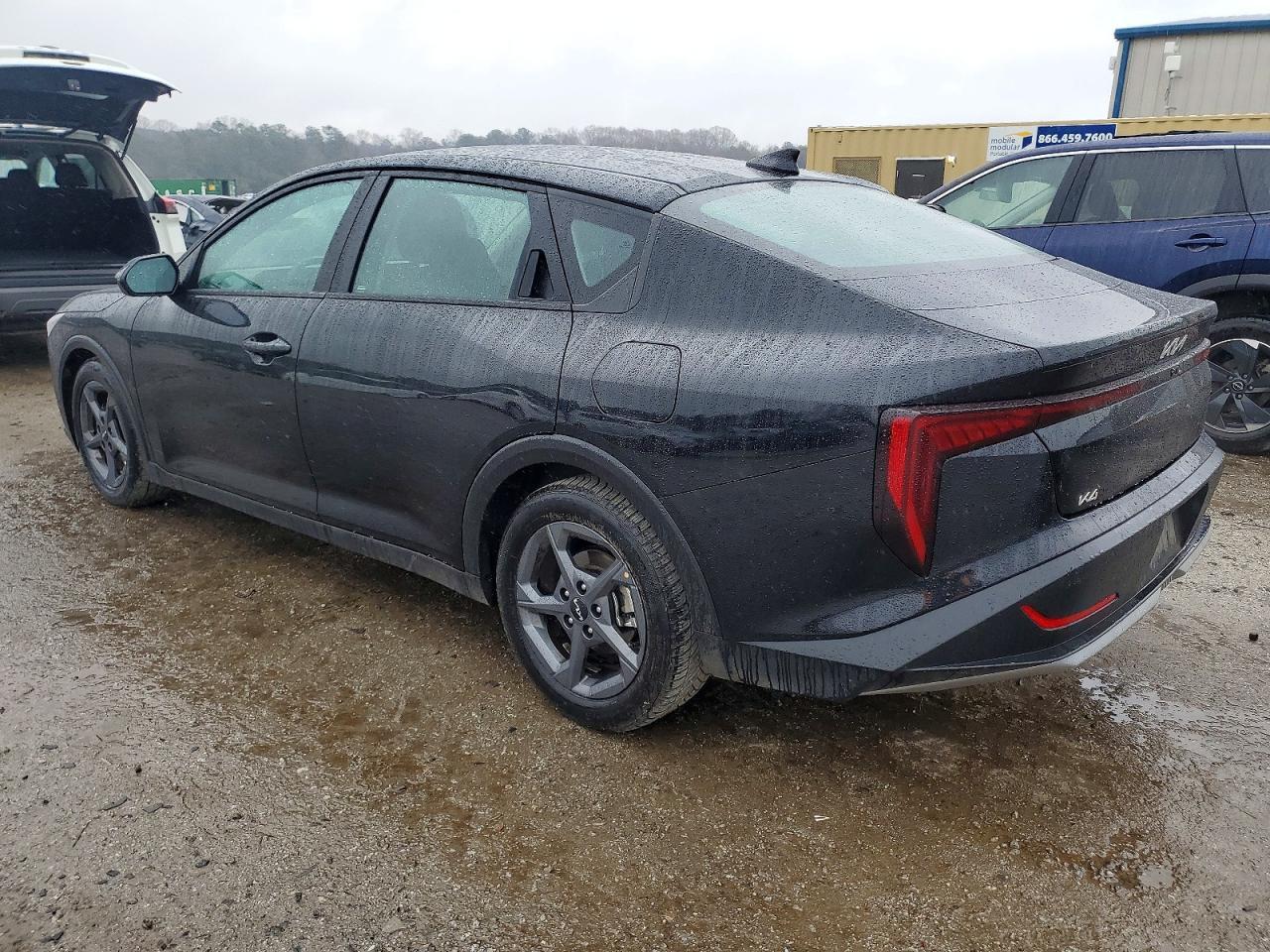 2025 KIA K4