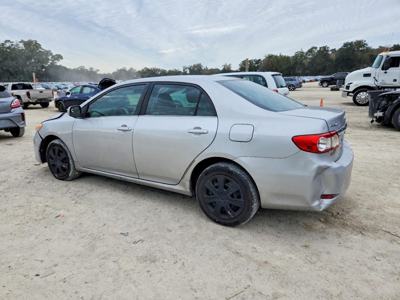 2013 TOYOTA COROLLA