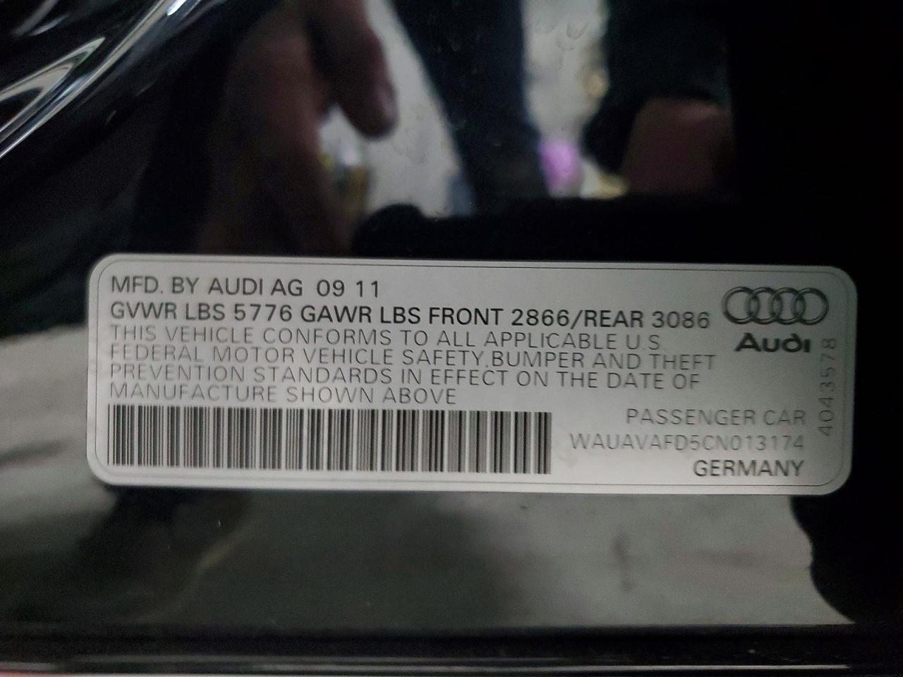 2012 AUDI A8 QUATTRO