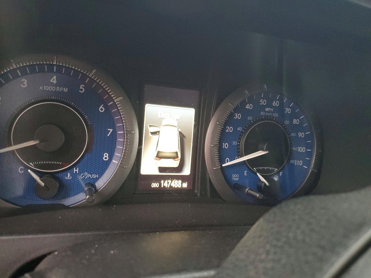 2015 TOYOTA SIENNA