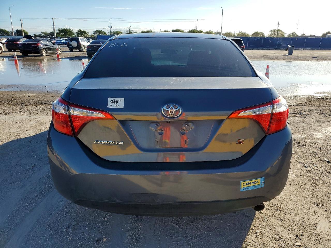 2015 TOYOTA COROLLA
