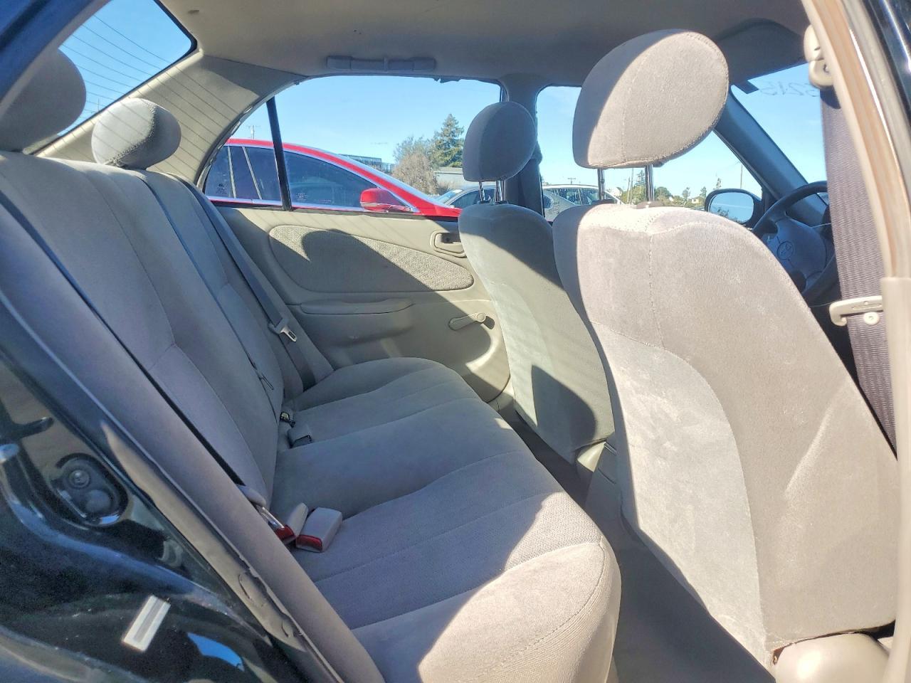 2002 TOYOTA COROLLA