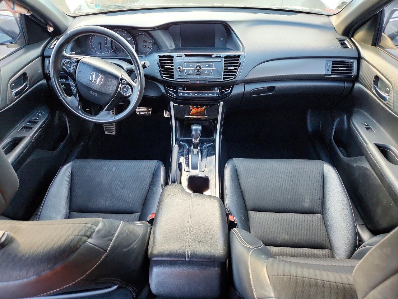 2017 HONDA ACCORD