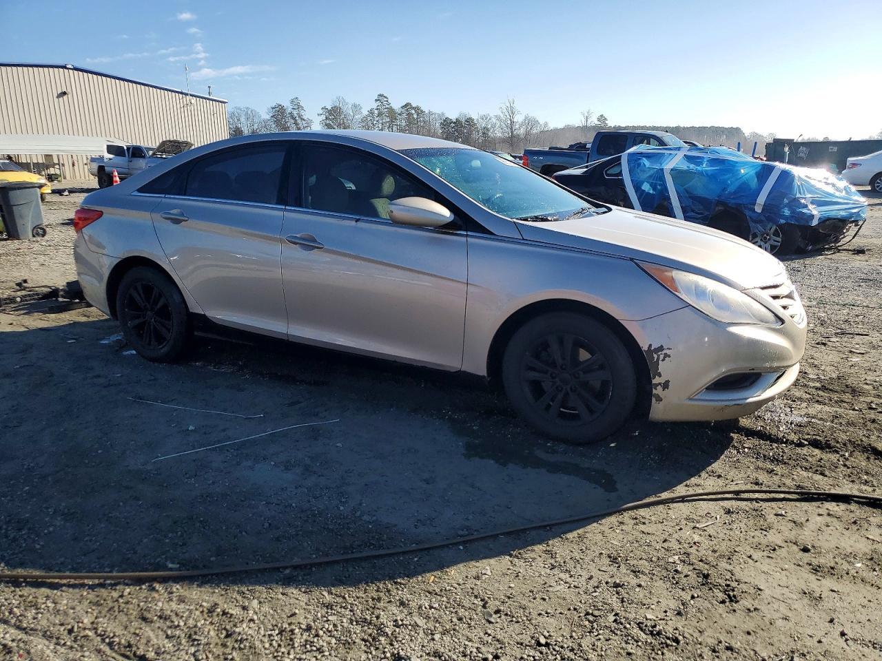 2011 HYUNDAI SONATA
