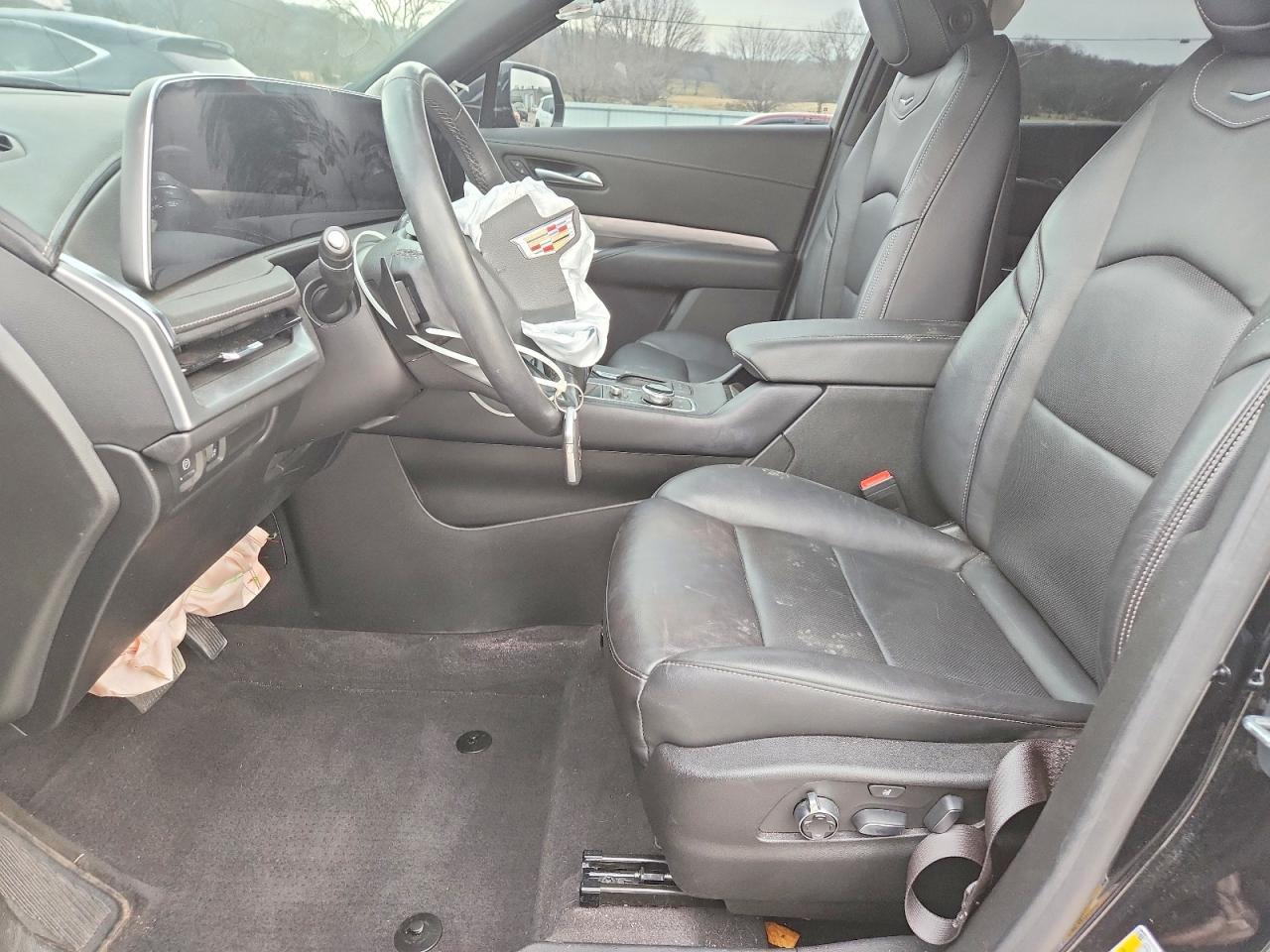2024 CADILLAC XT4