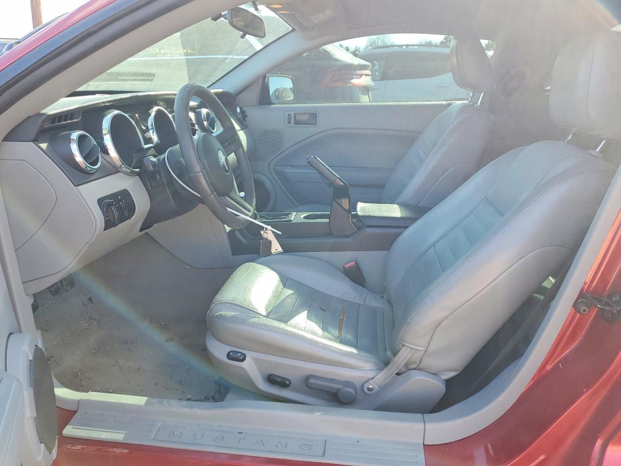 2006 FORD MUSTANG