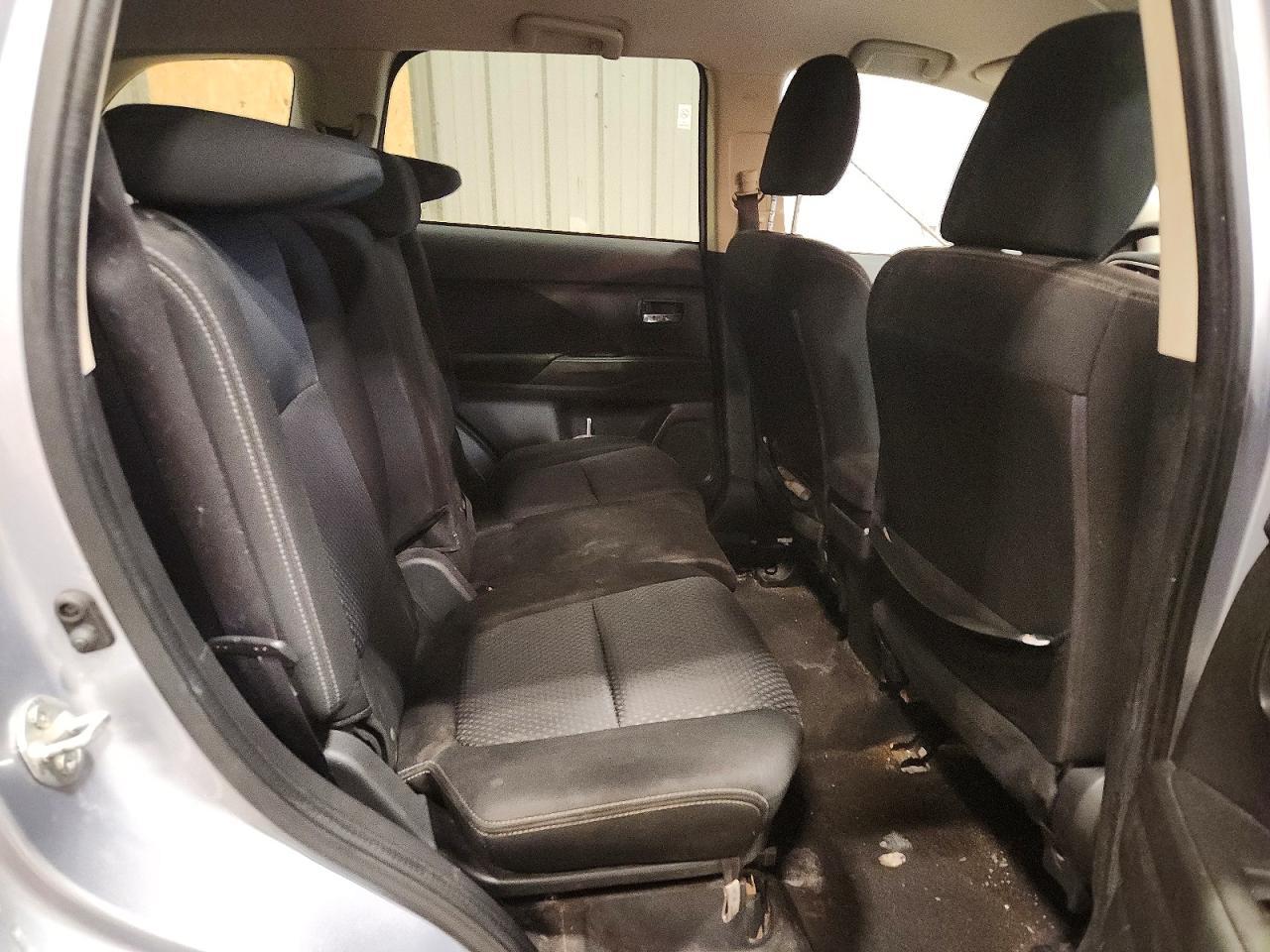 2017 MITSUBISHI outlander