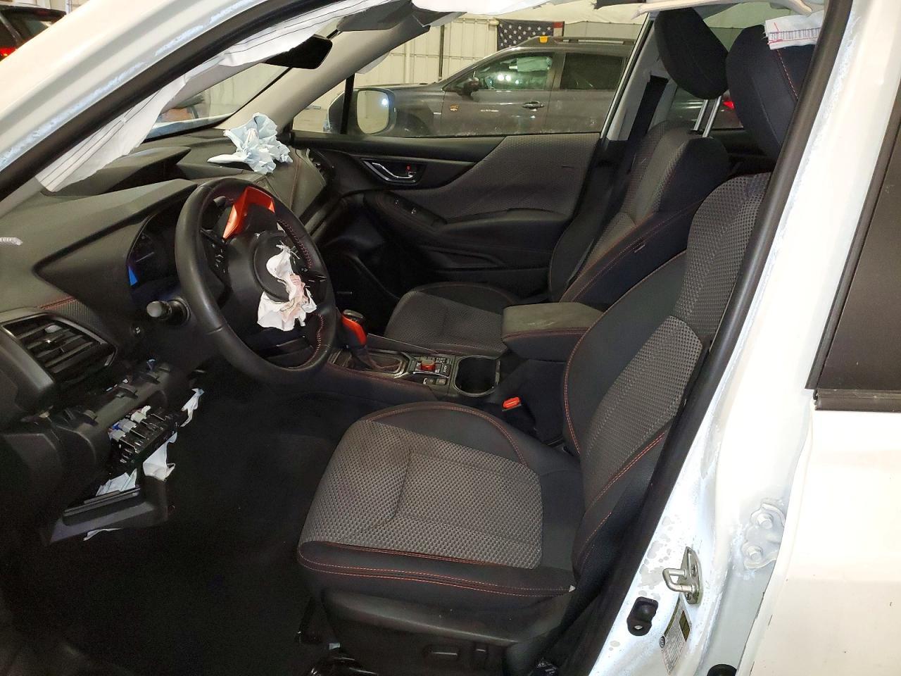 2023 SUBARU FORESTER