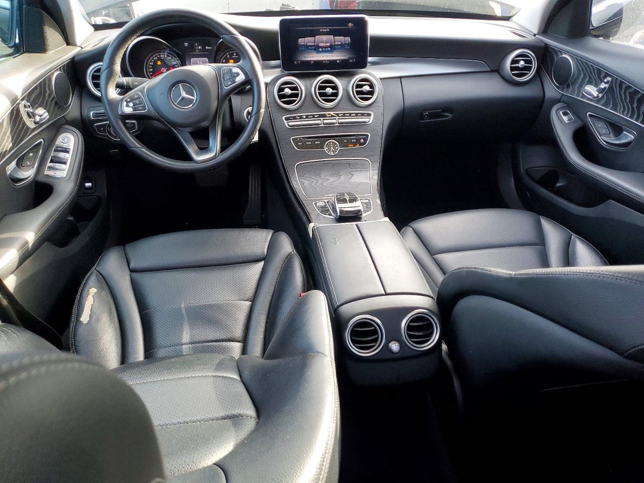 2016 MERCEDES-BENZ C-CLASS