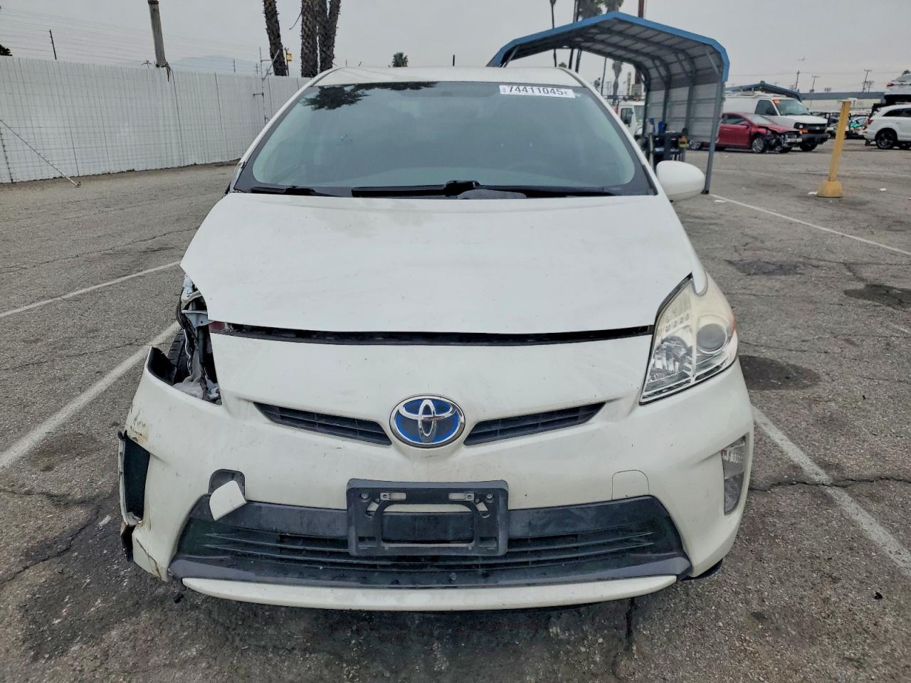 2015 TOYOTA PRIUS