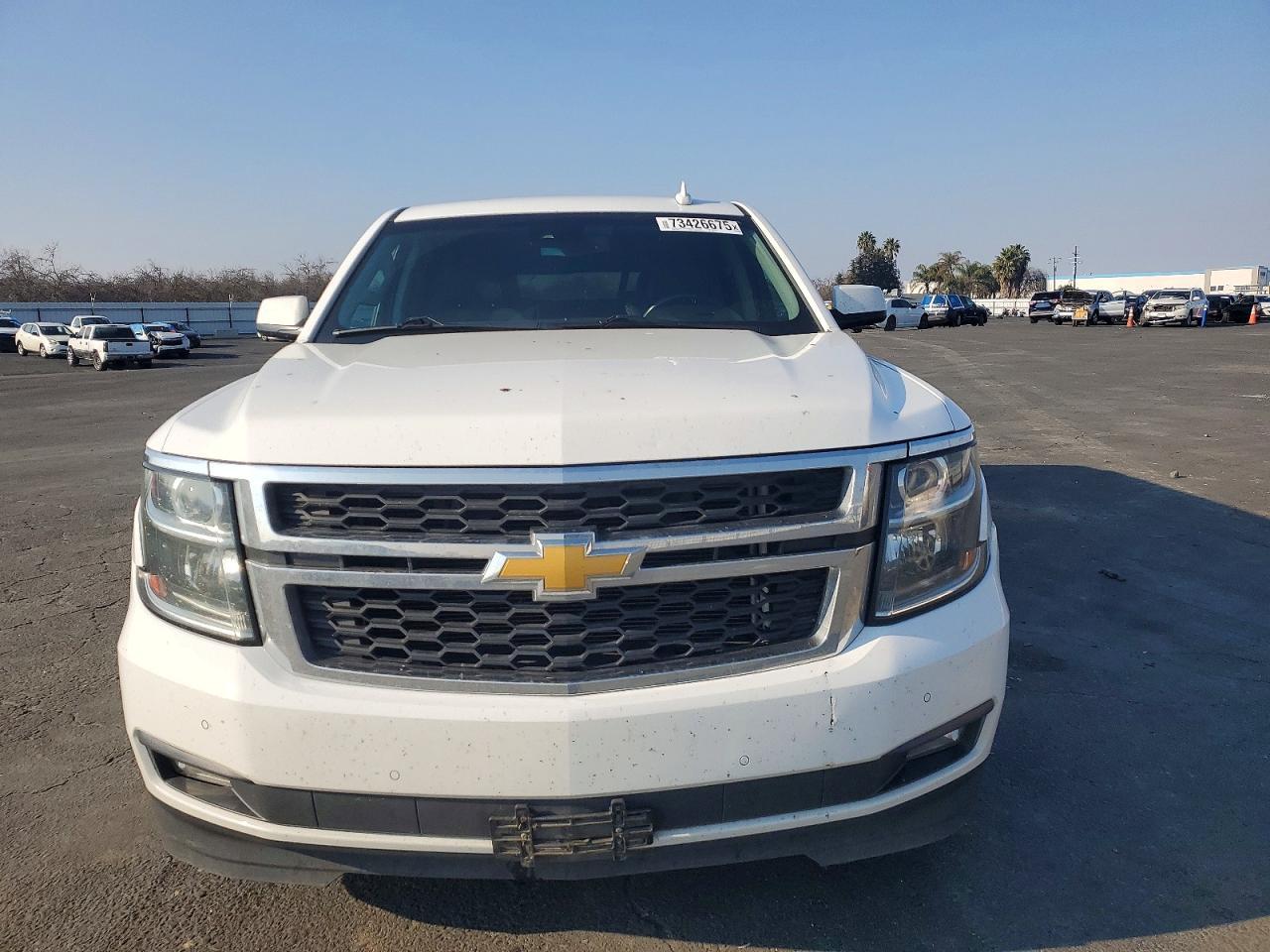 2016 CHEVROLET Suburban