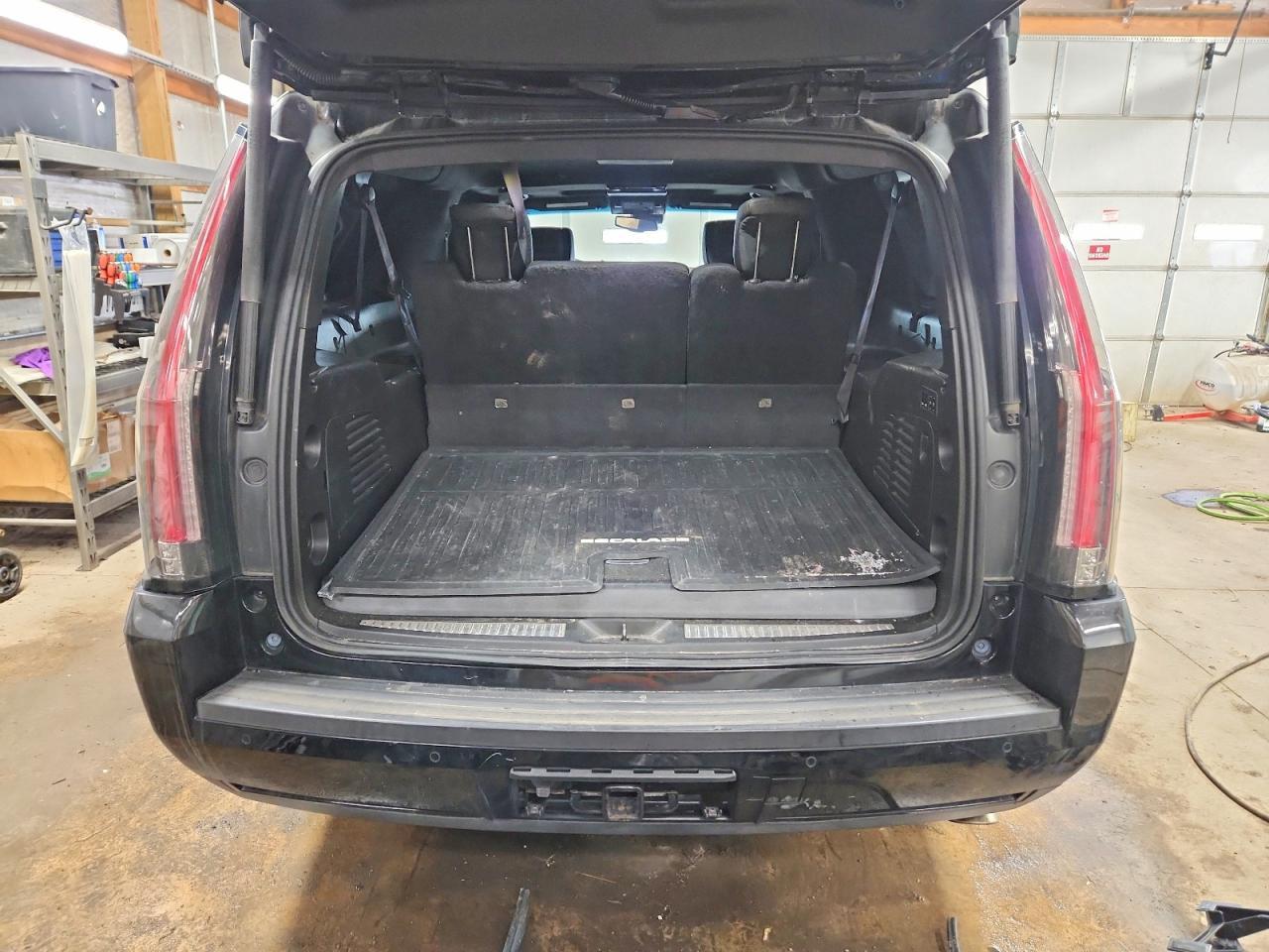2015 CADILLAC Escalade ESV