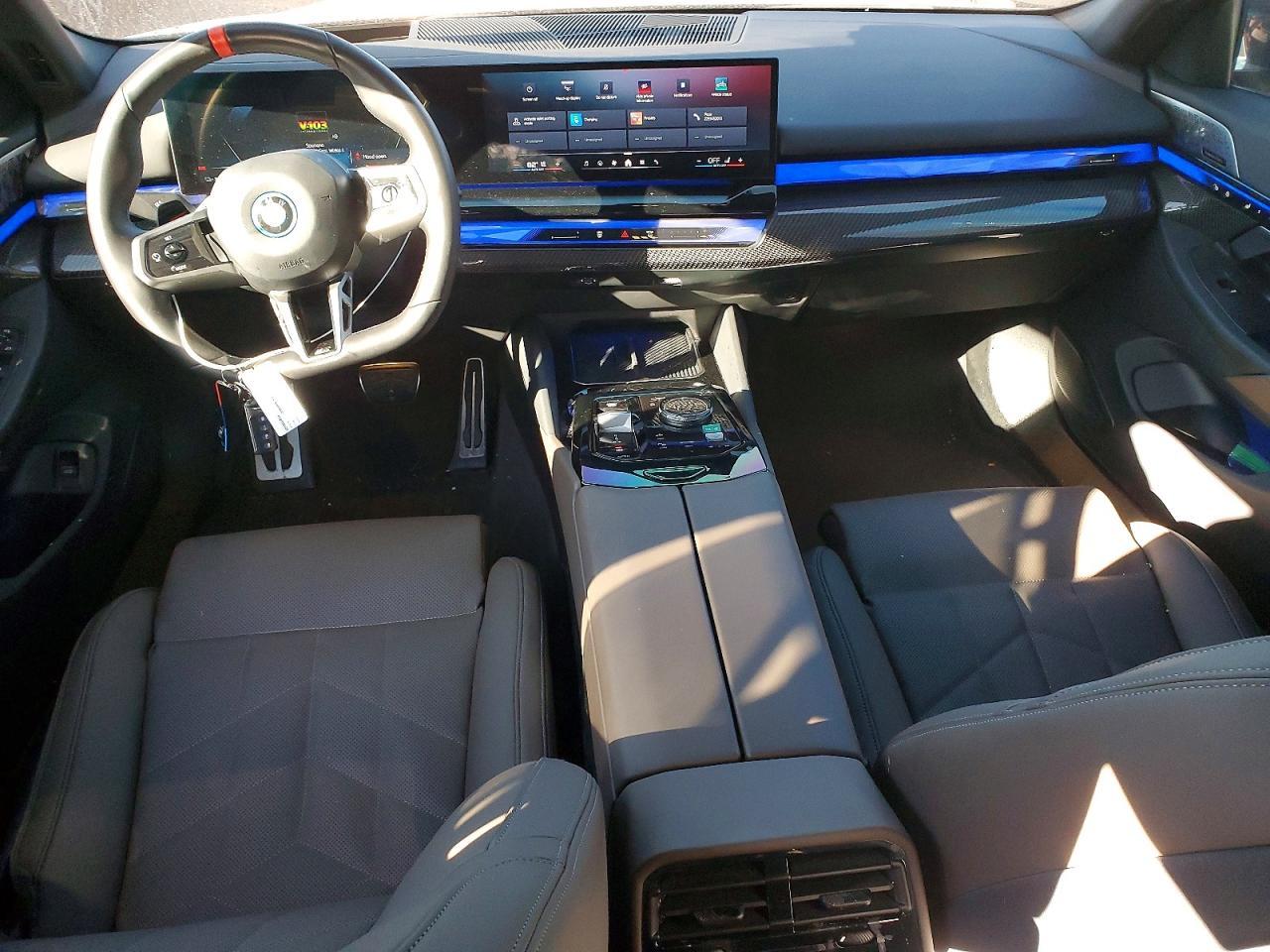 2024 BMW i5