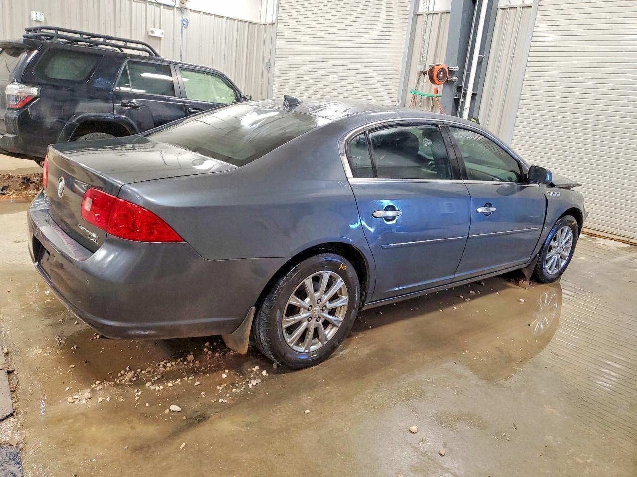 2009 BUICK Lucerne