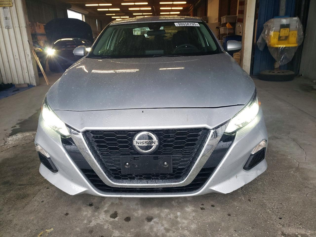 2021 NISSAN ALTIMA