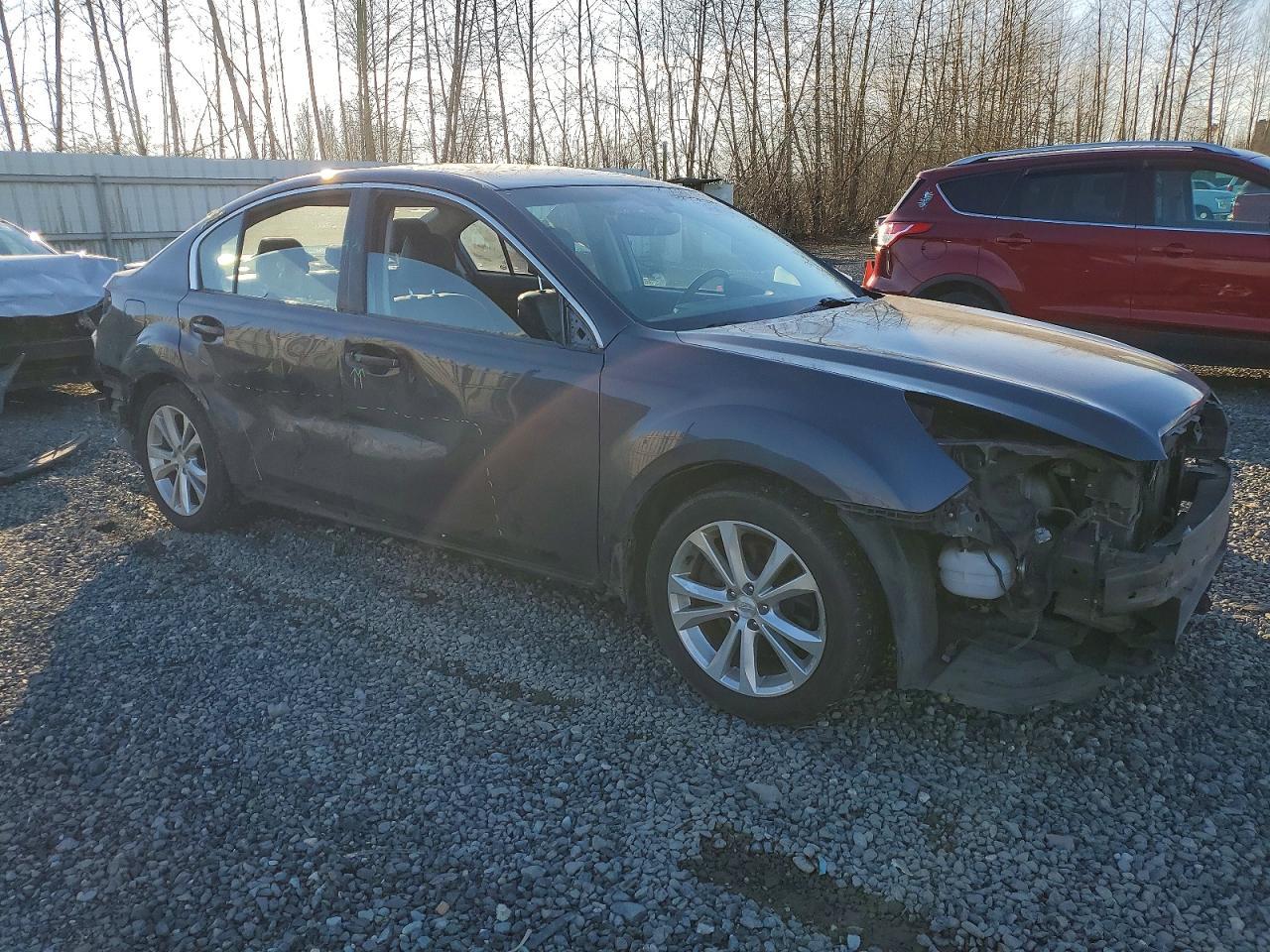 2013 SUBARU Legacy
