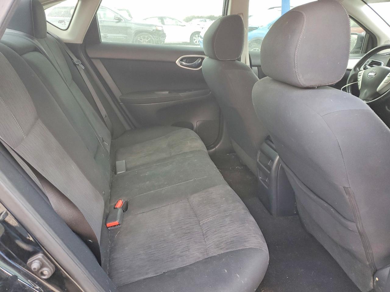 2015 NISSAN SENTRA