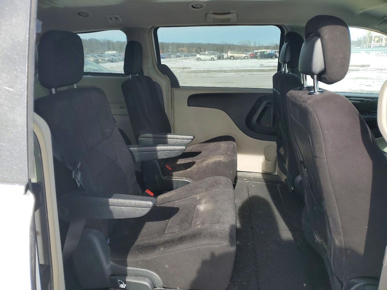 2011 DODGE GRAND CARAVAN