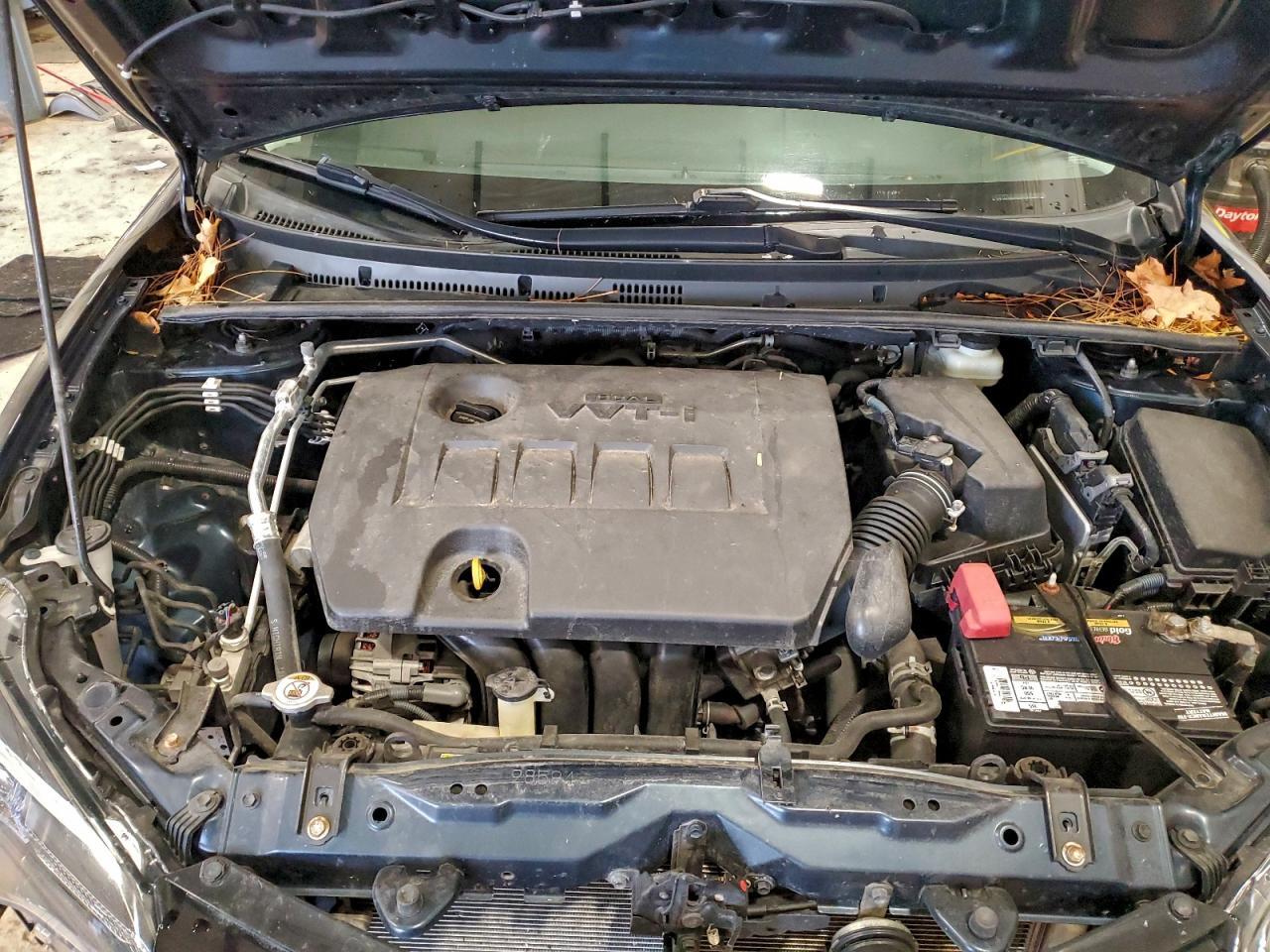 2017 TOYOTA COROLLA