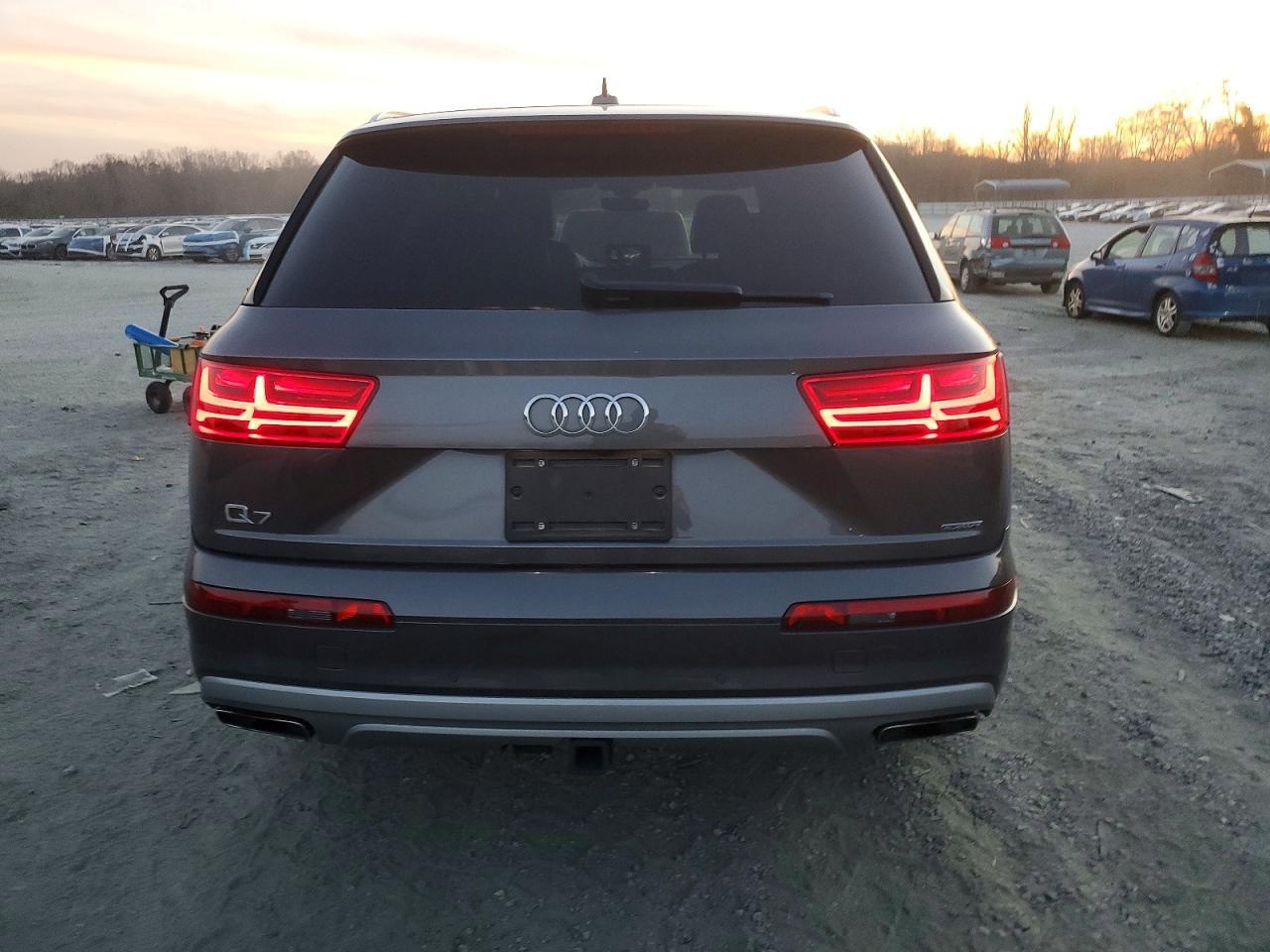 2019 AUDI Q7