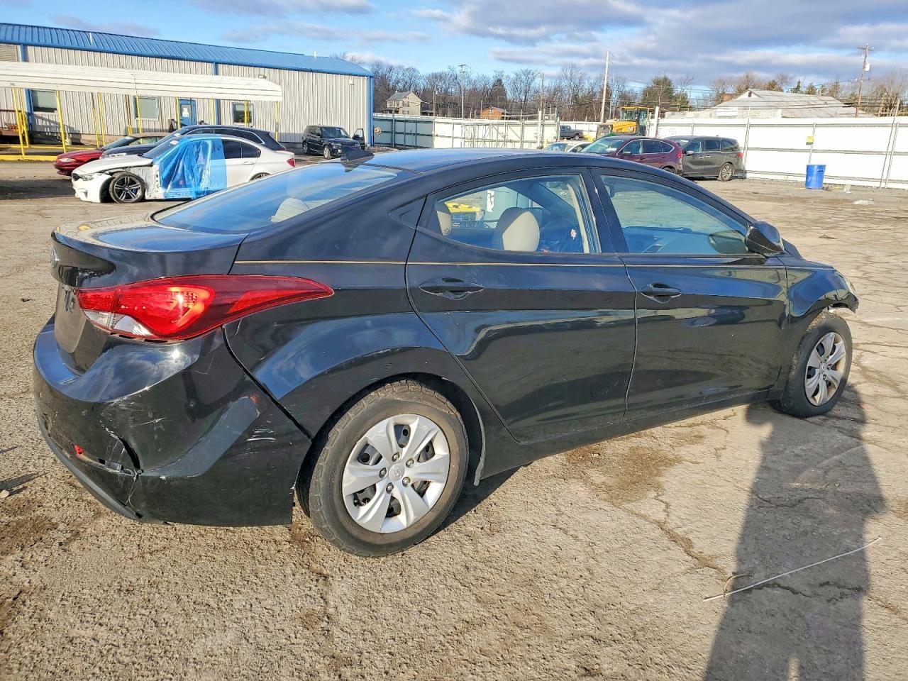 2016 HYUNDAI ELANTRA