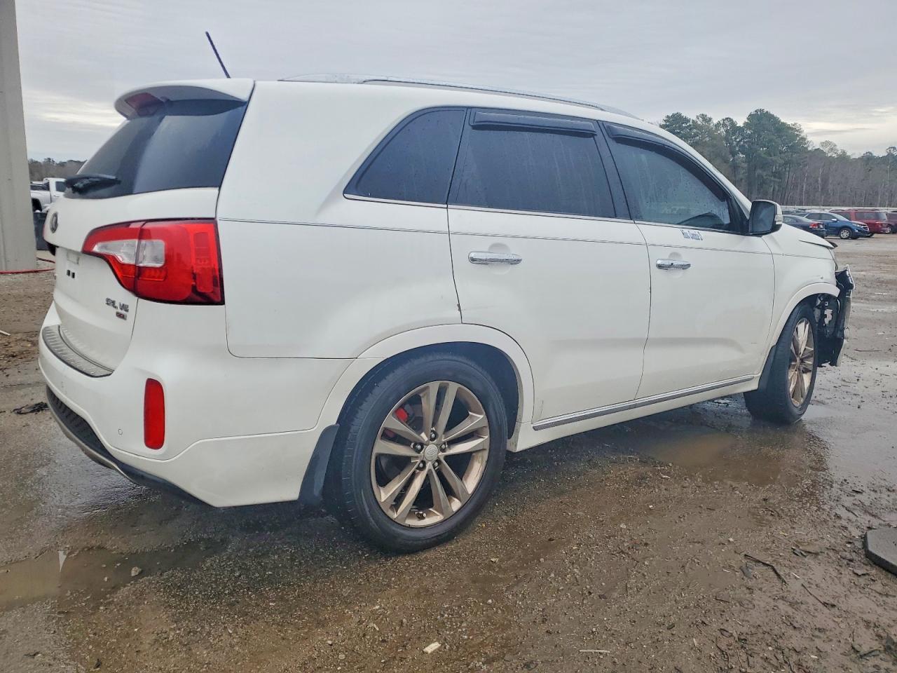 2014 KIA SORENTO