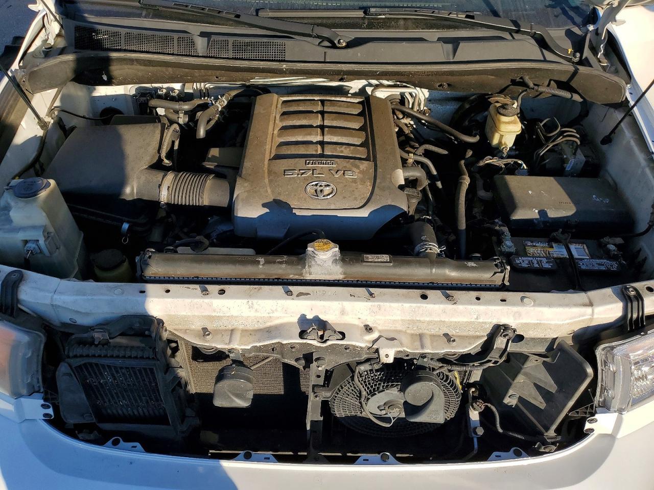 2008 TOYOTA Sequoia
