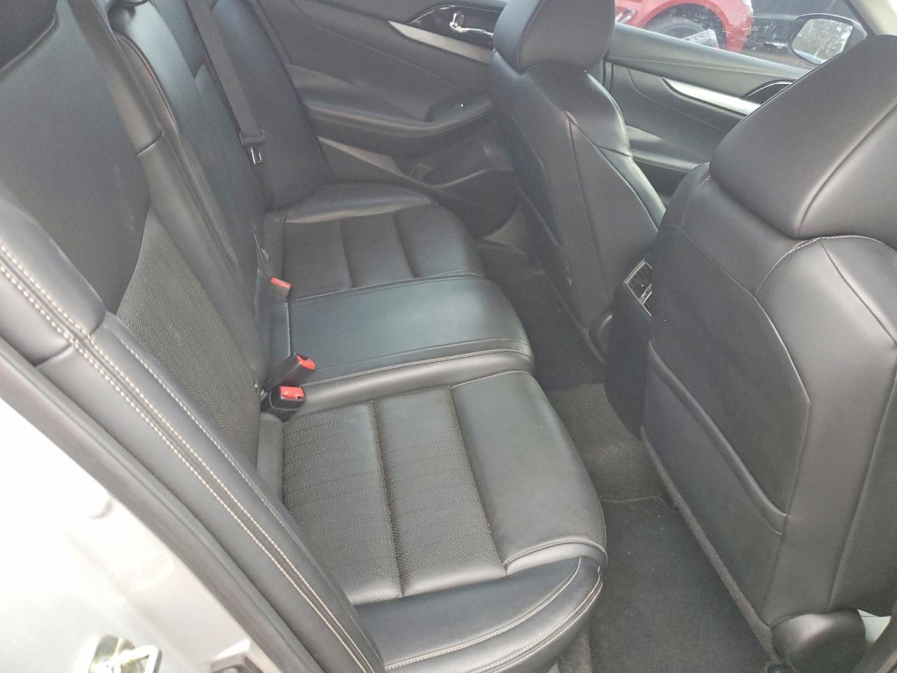 2016 NISSAN Maxima