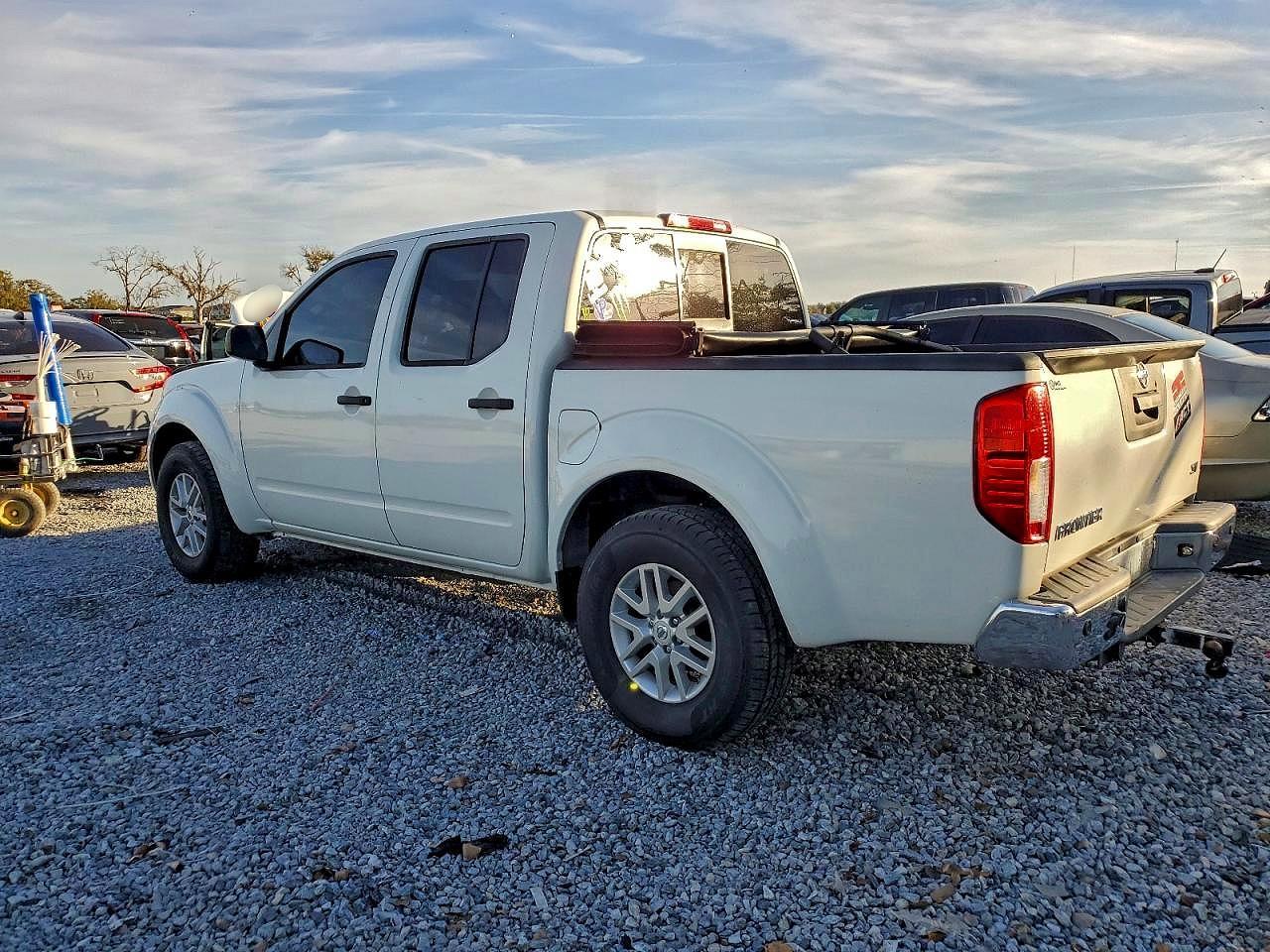 2016 NISSAN Frontier