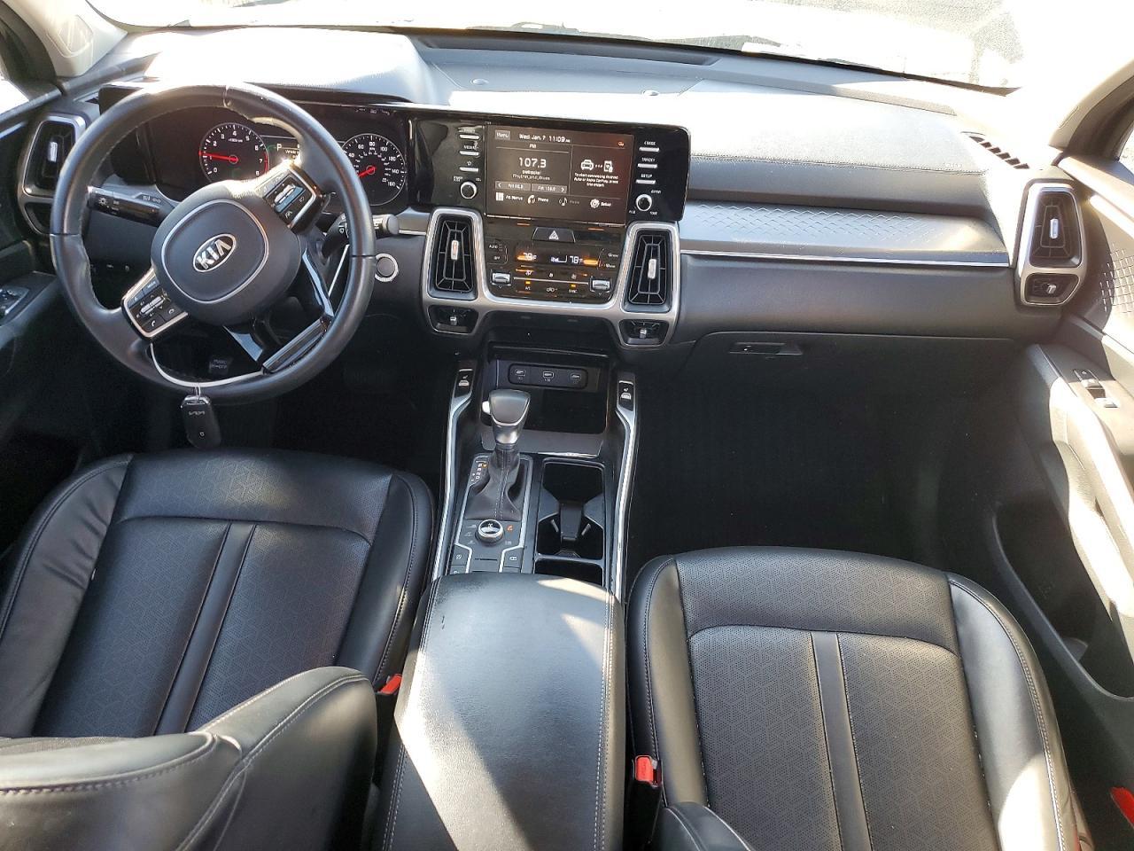 2021 KIA SORENTO