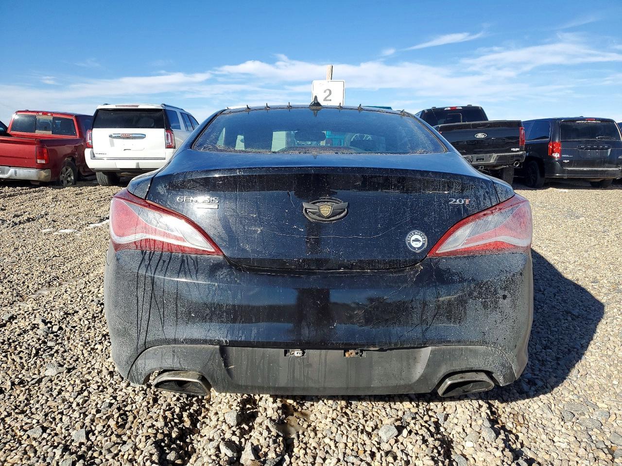 2013 HYUNDAI GENESIS