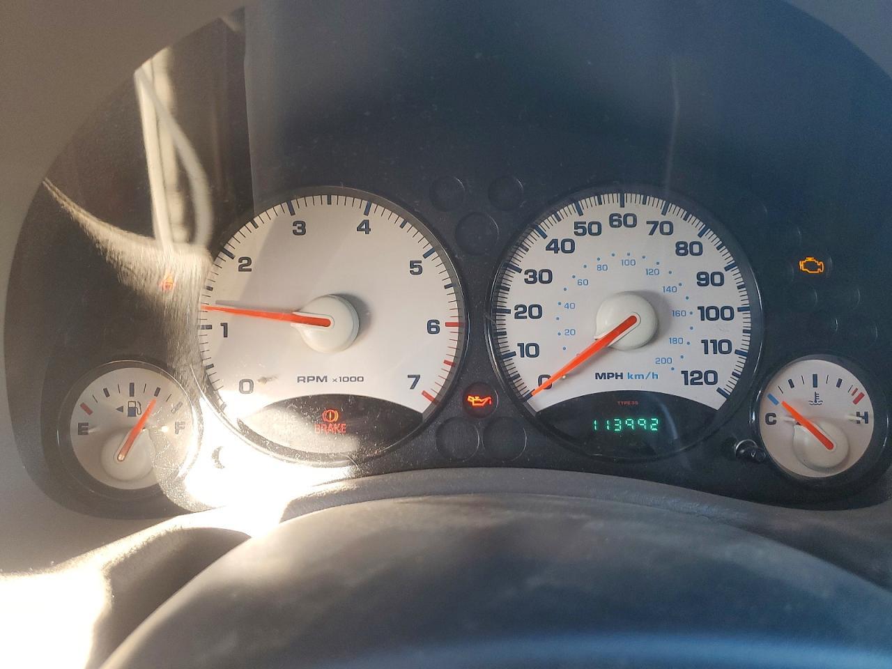 2004 JEEP Liberty