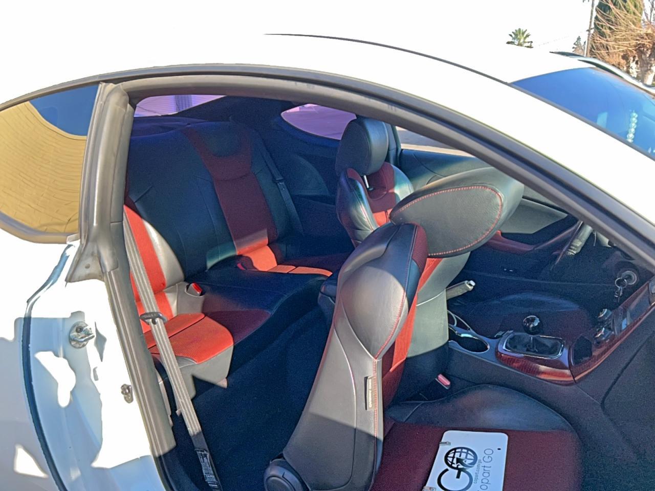 2011 HYUNDAI GENESIS