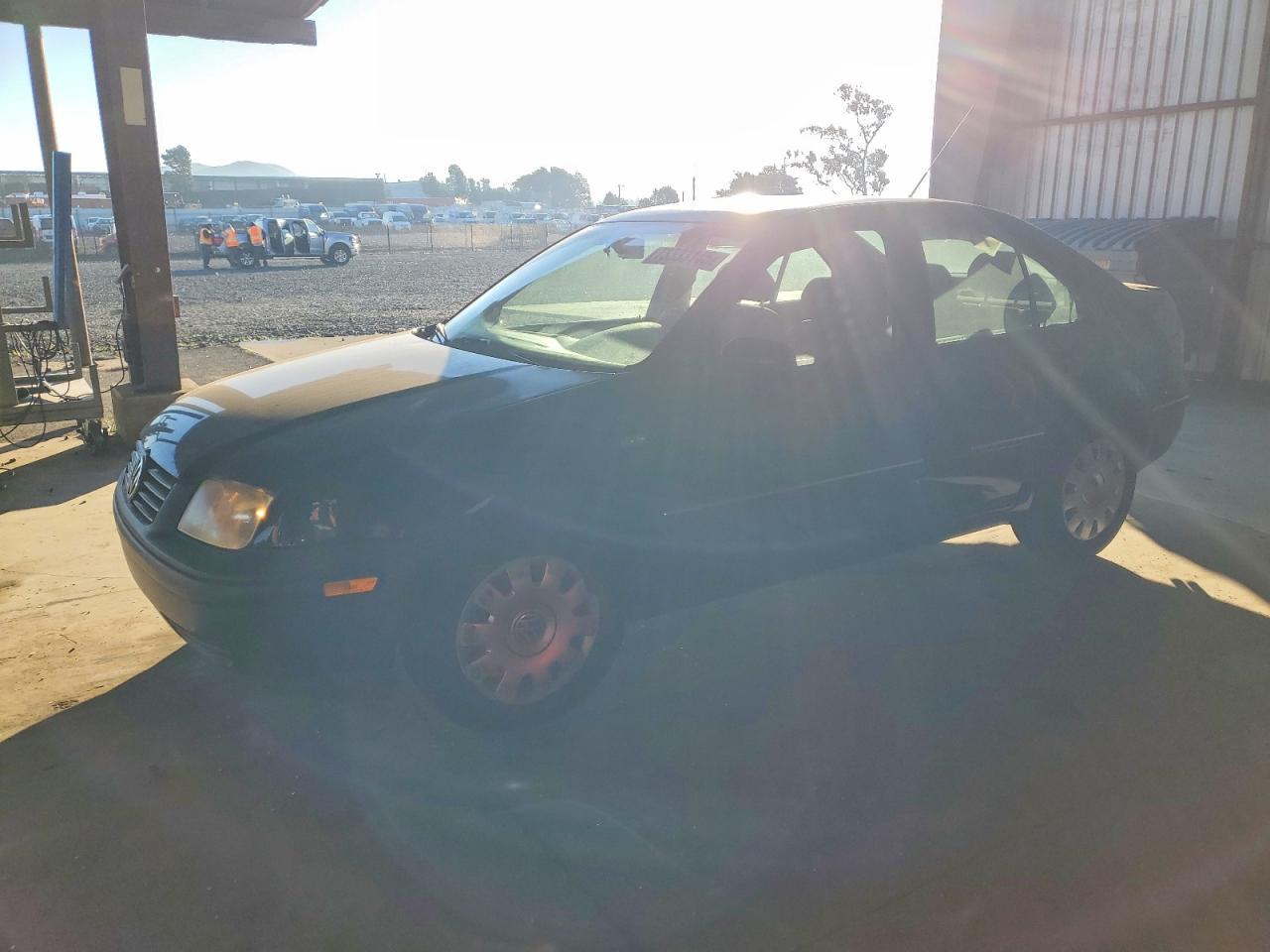 2004 VOLKSWAGEN JETTA