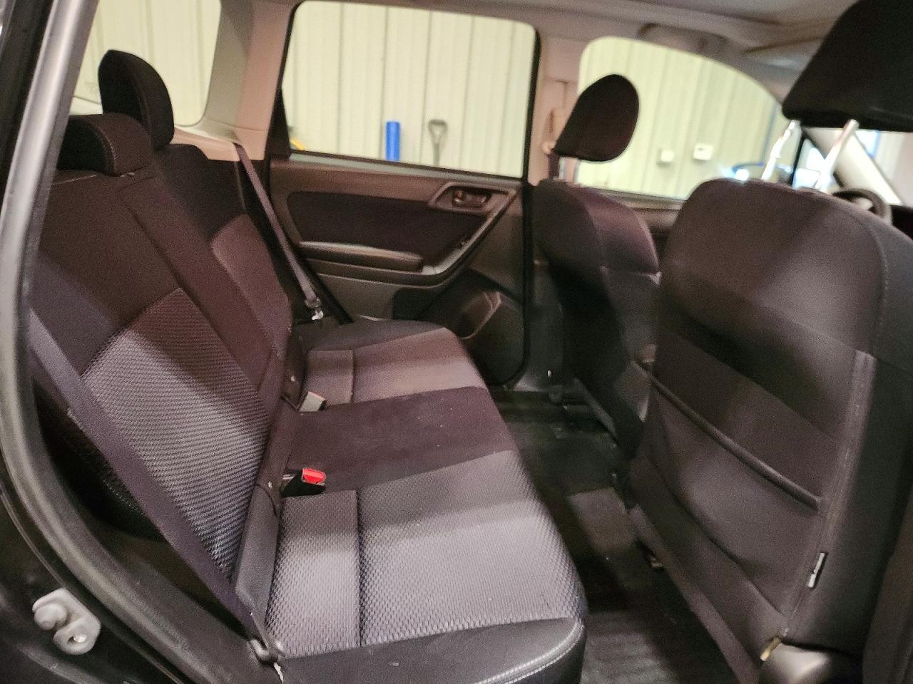 2016 SUBARU FORESTER