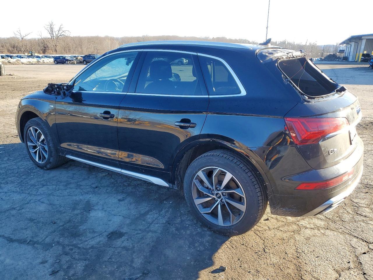 2022 AUDI Q5