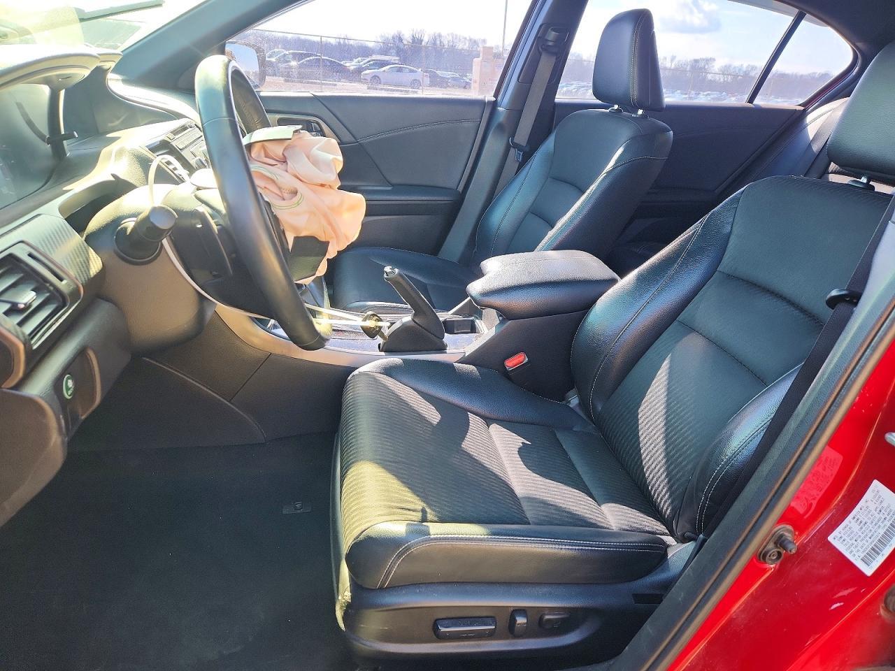 2017 HONDA ACCORD