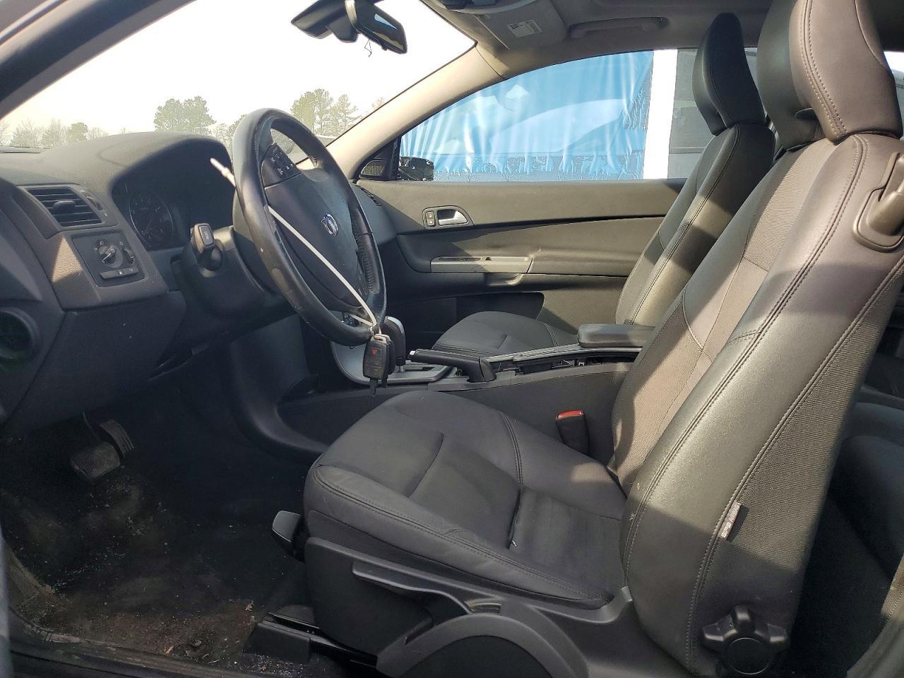 2010 VOLVO C30
