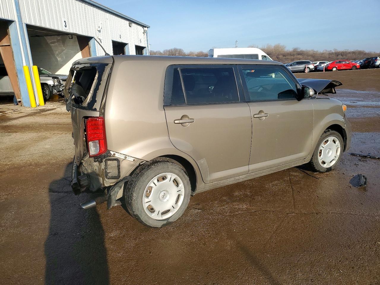 2012 SCION xB