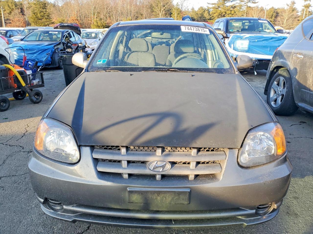 2004 HYUNDAI ACCENT