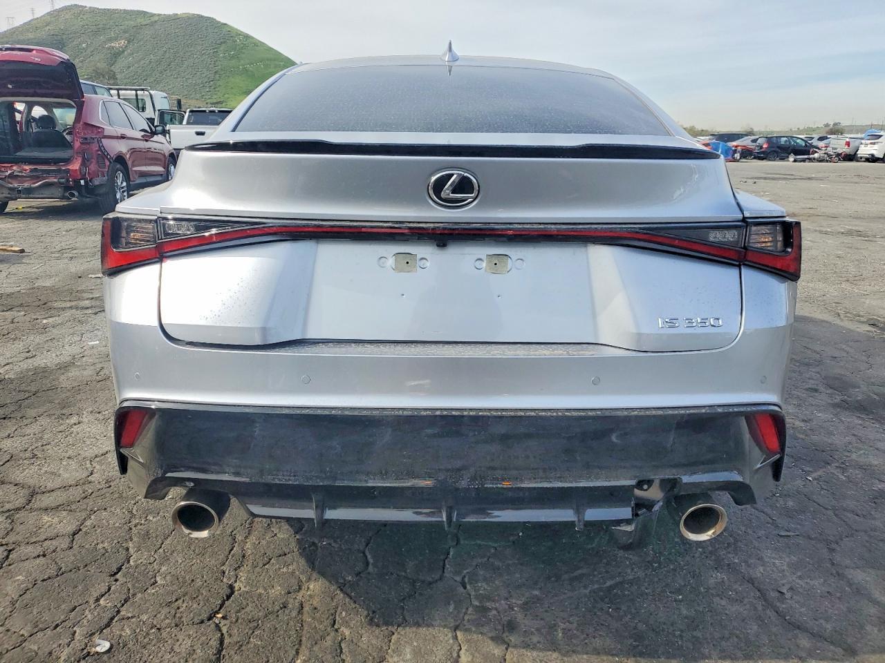 2025 LEXUS IS 350