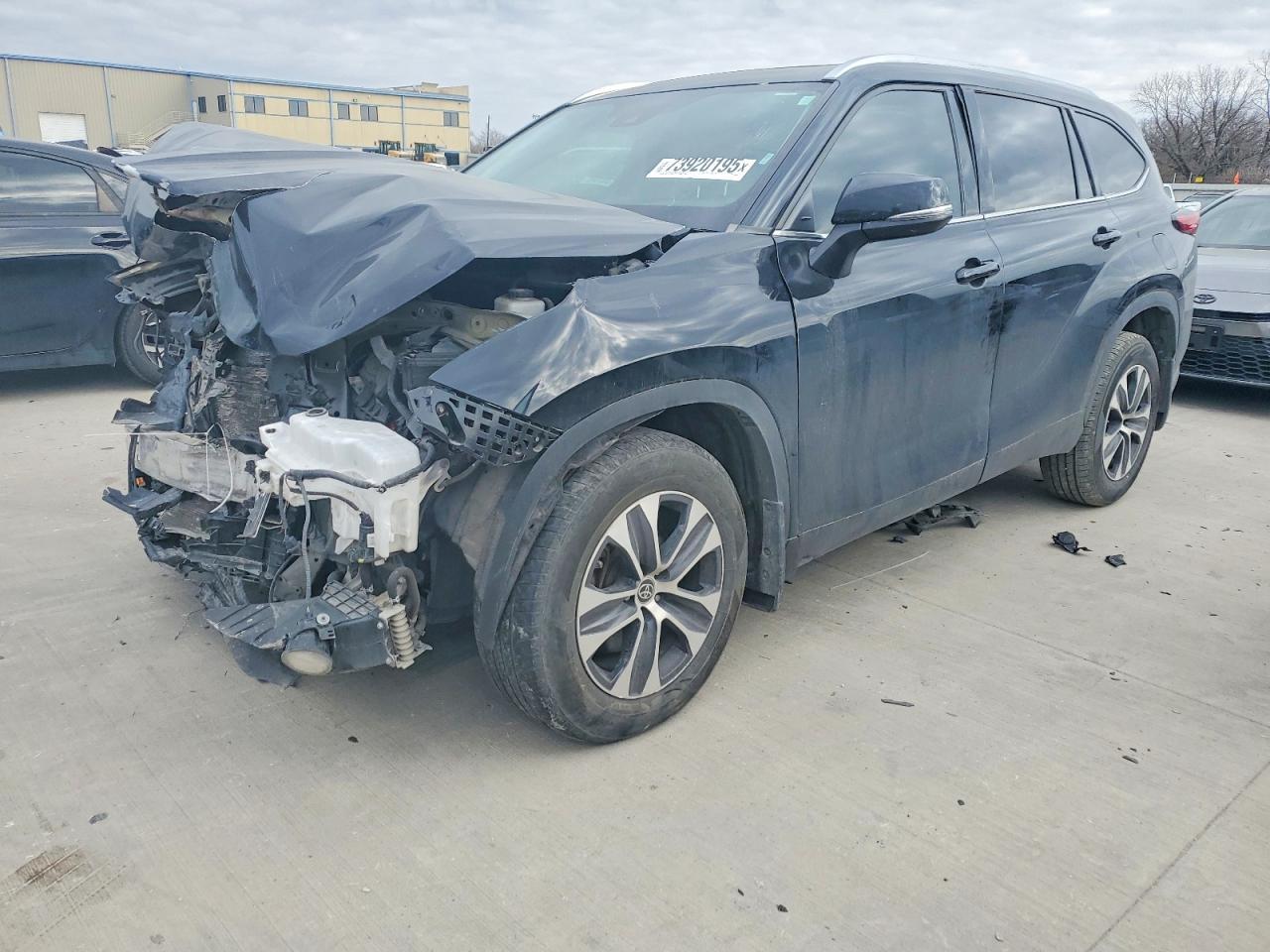 2021 TOYOTA HIGHLANDER