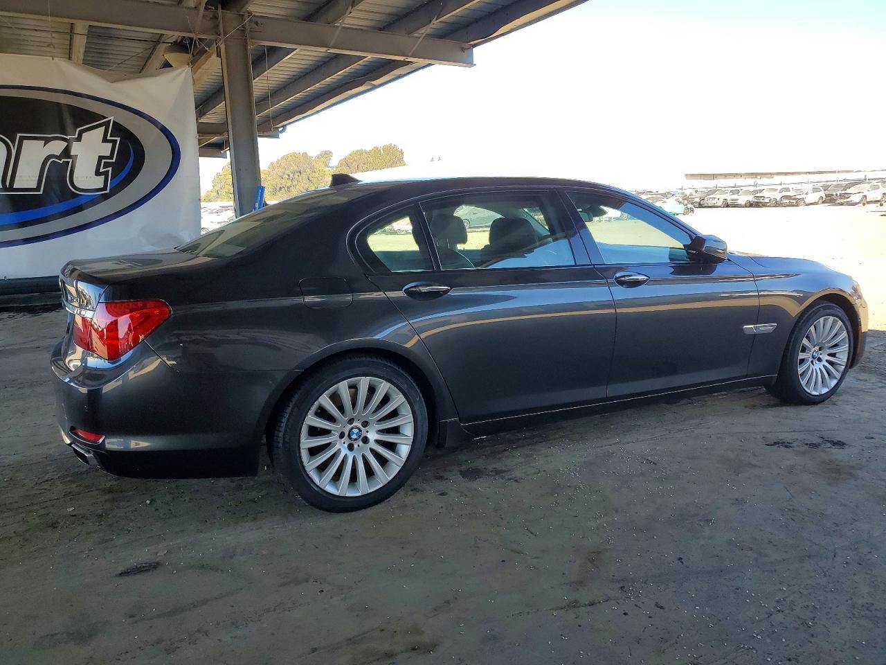 2012 BMW 7 series